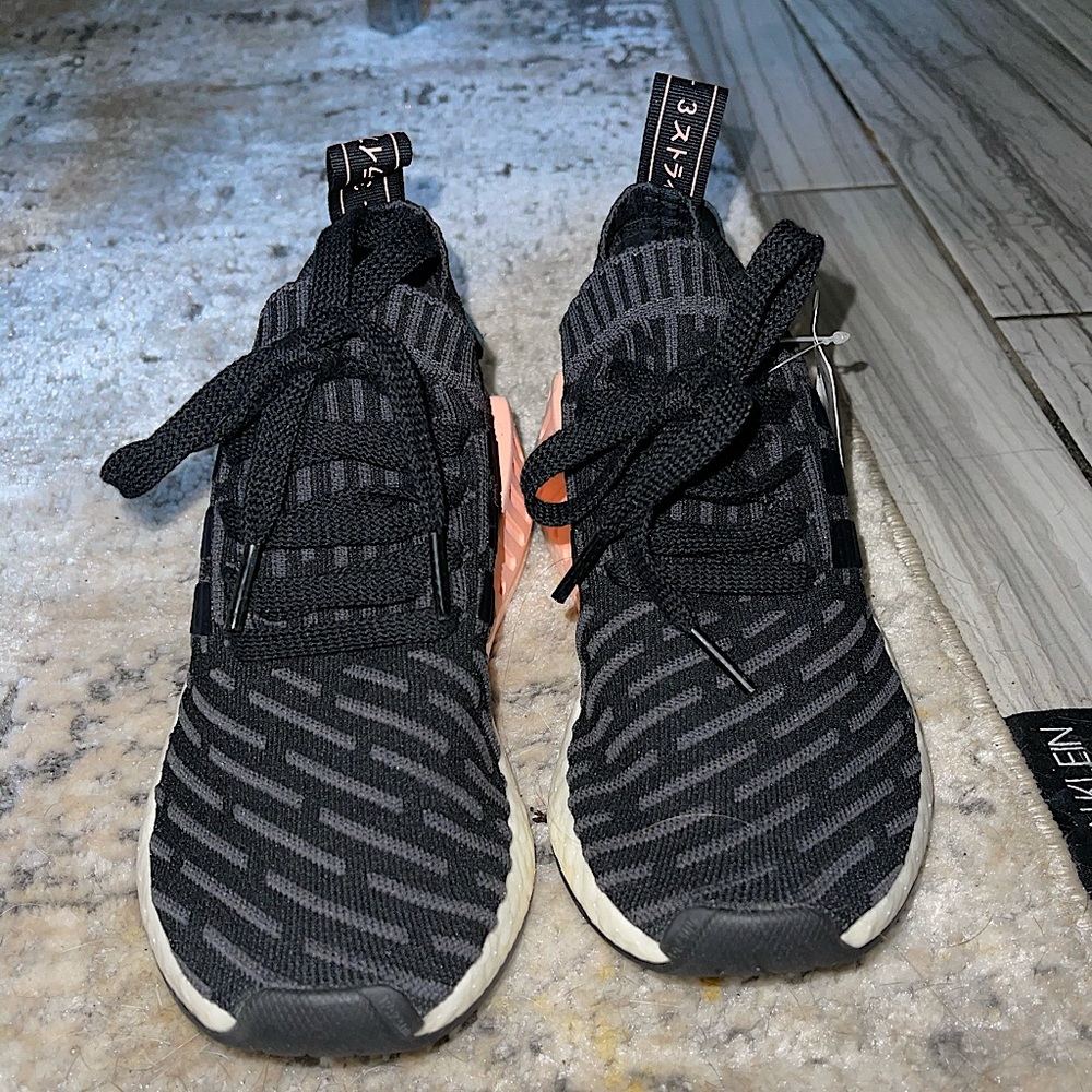 Adidas NMD R2 Salmon and Black